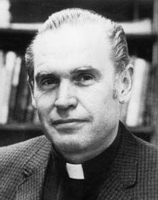HolyName-History-Fr_Frank_Ciaptacz-1920w.jpg