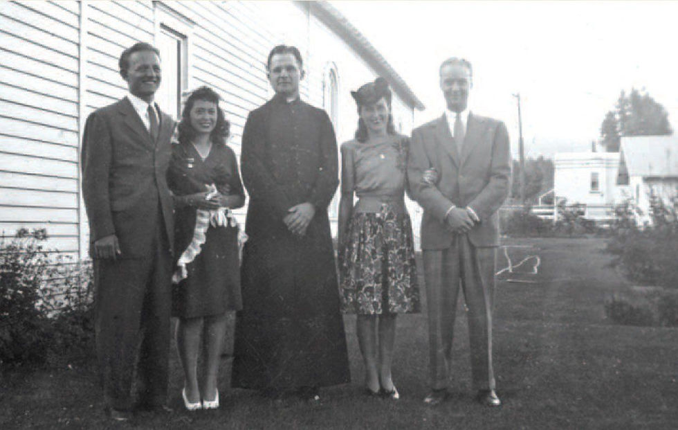 Historia del Santo Nombre 1940-1920w.jpg